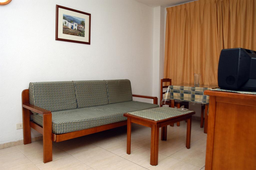 Apartamentos Luz Playa Las Palmas de Gran Canaria Room photo